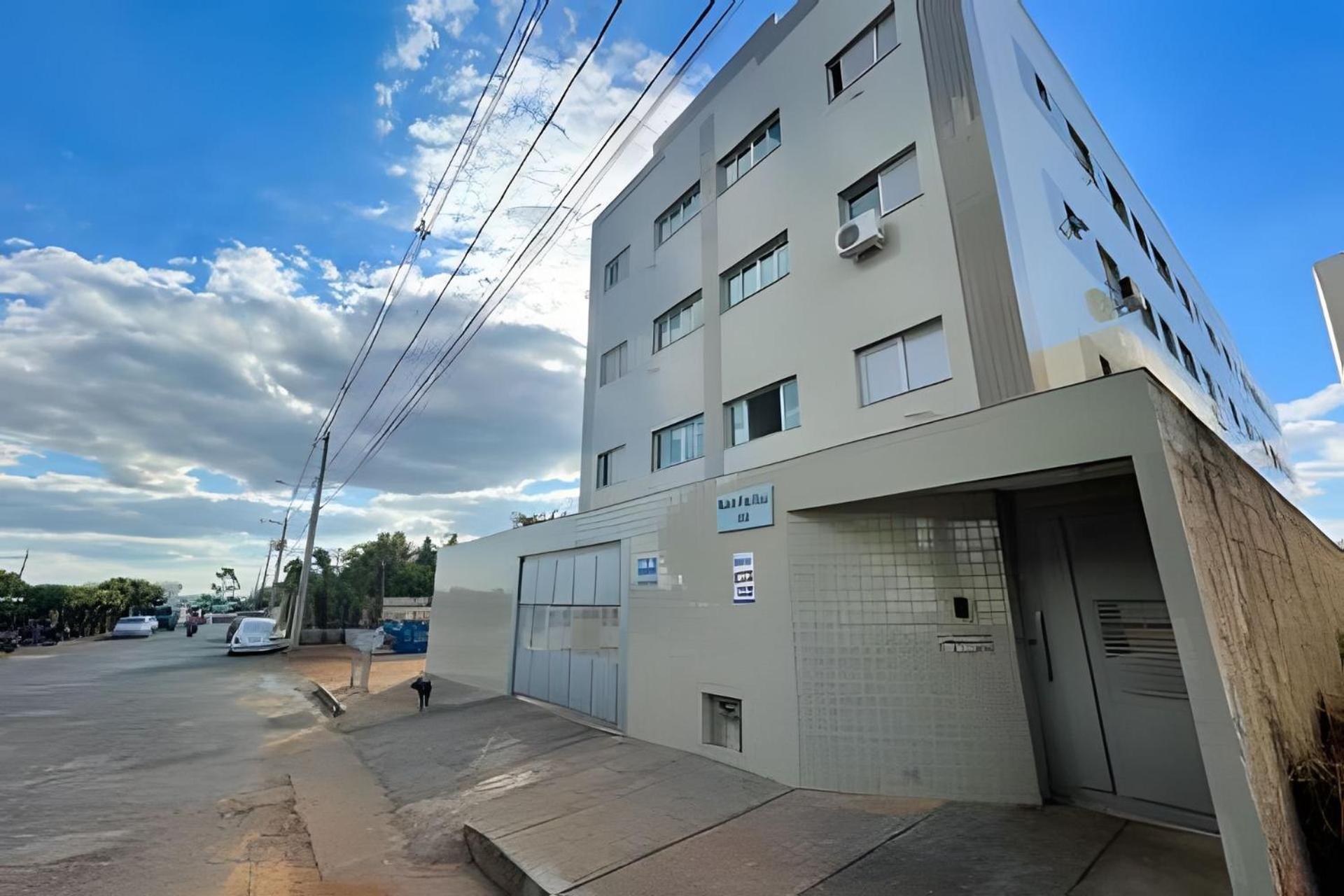 207- APARTAMENTO de 2 QUARTOS para até 5 HÓSPEDES Patos de Minas Exterior foto